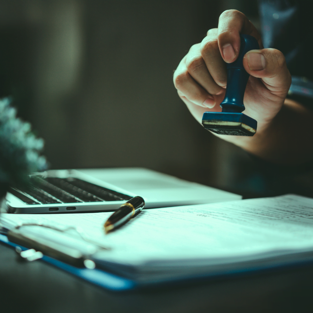 Reforma de ley permite la autorización notarial por videoconferencia en España