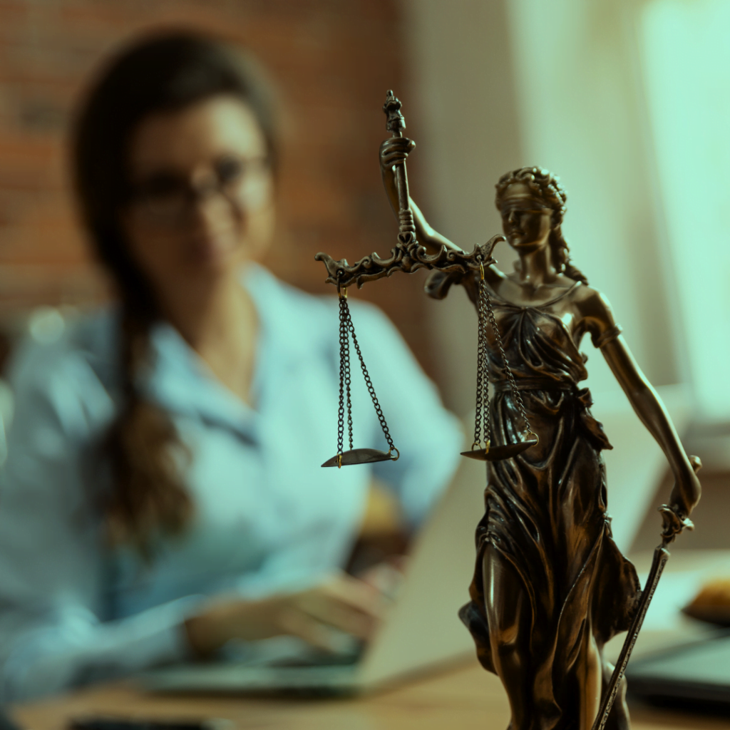 ¿Qué es un permiso de viaje para menores y cómo se hace?