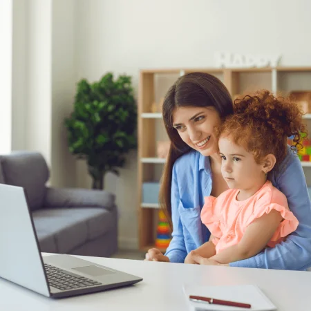 Servicio de poder notarial para compraventa de propiedades, vehículos y negocios inmobiliarios en España
